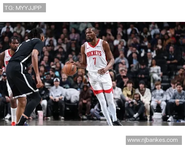 火箭与篮网精彩对决回顾11月3日比赛录像全程回放与分析 火箭与篮网精彩对决回顾11月3日比赛录像全程回放与分析